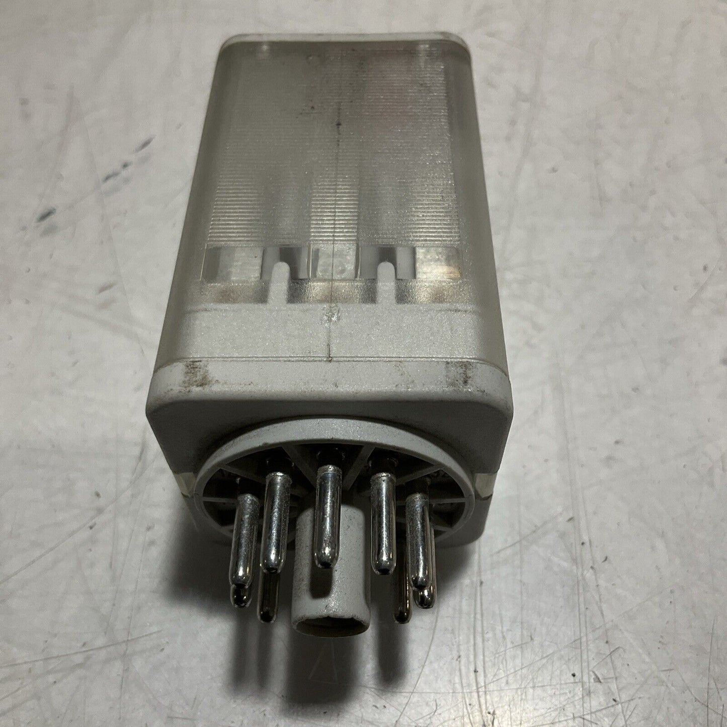 A-B ALLEN-BRADLEY 700-HA33A1-4 GENERAL PURPOSE RELAY SERIES A 120VAC U3S