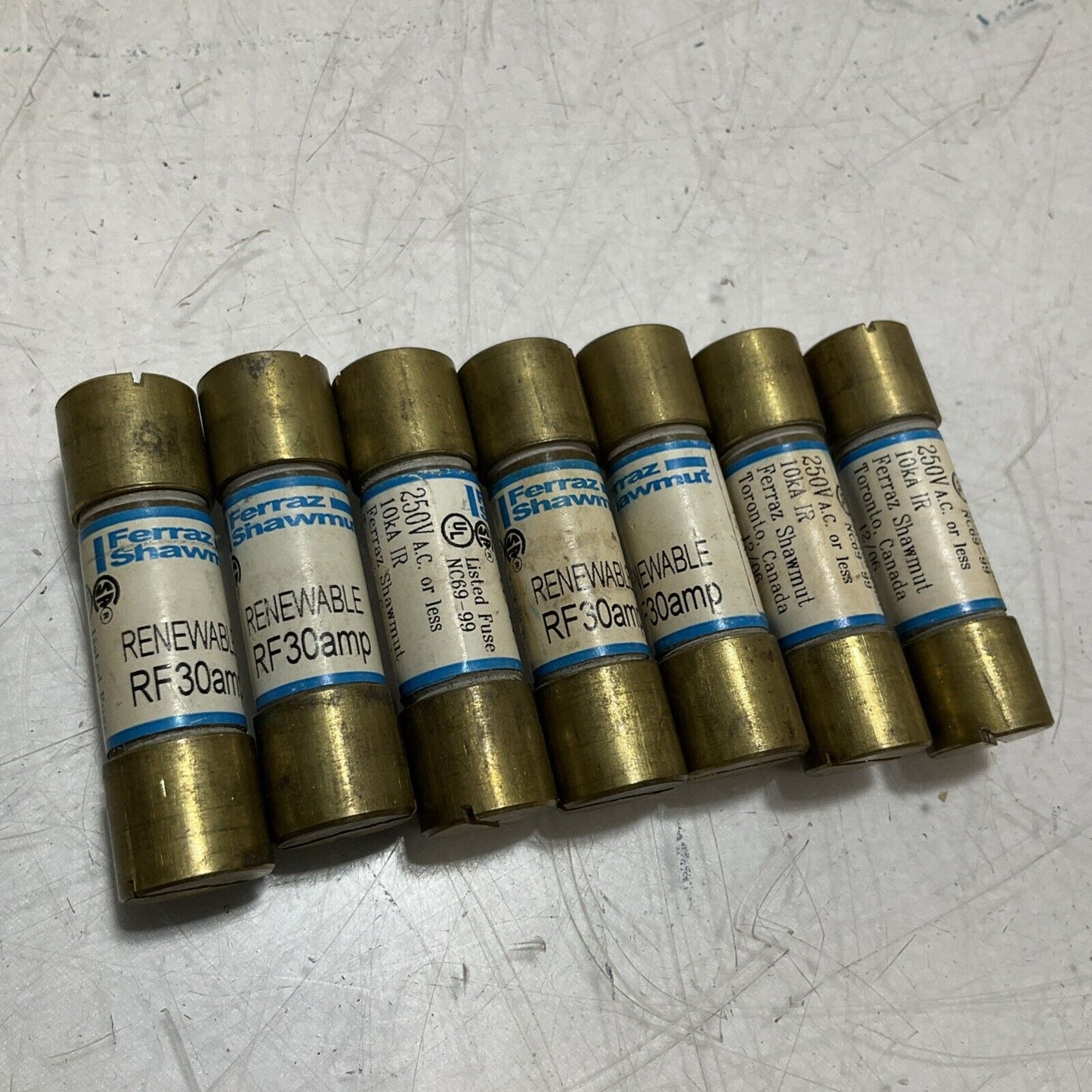 FERRAZ SHAWMUNT RF30AMP RENEWABLE FUSE 250V LOT OF 7 U3S
