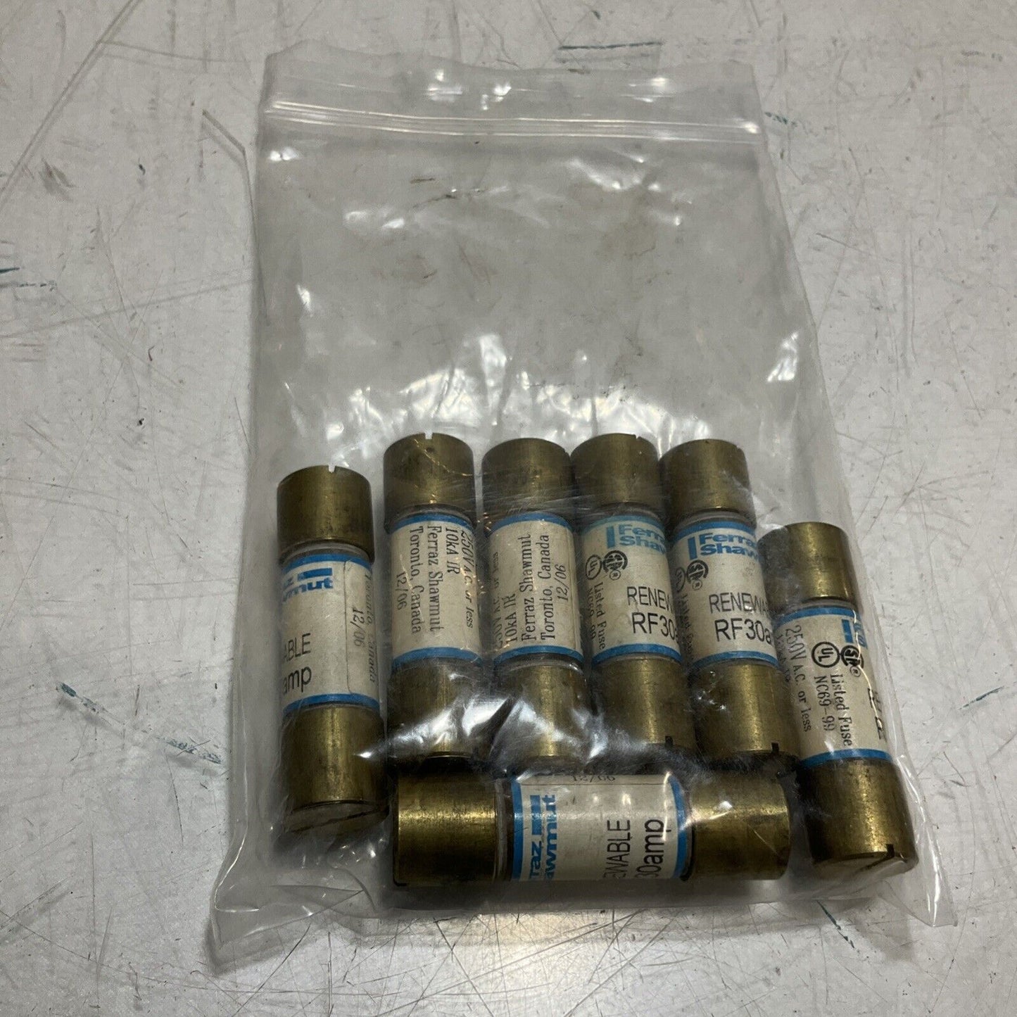FERRAZ SHAWMUNT RF30AMP RENEWABLE FUSE 250V LOT OF 7 U3S