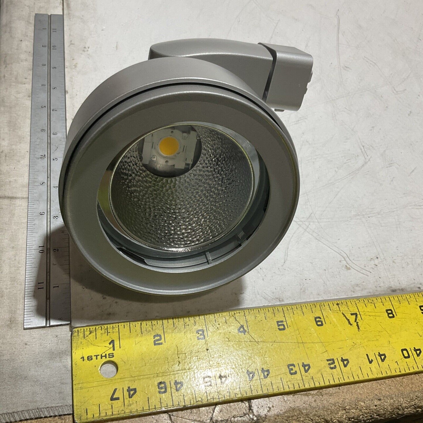 JUNO LIGTING GROUP T254L-4K-F-SL SILVER FLOOD BEAM SPREAD TRACK LIGHTING U3S