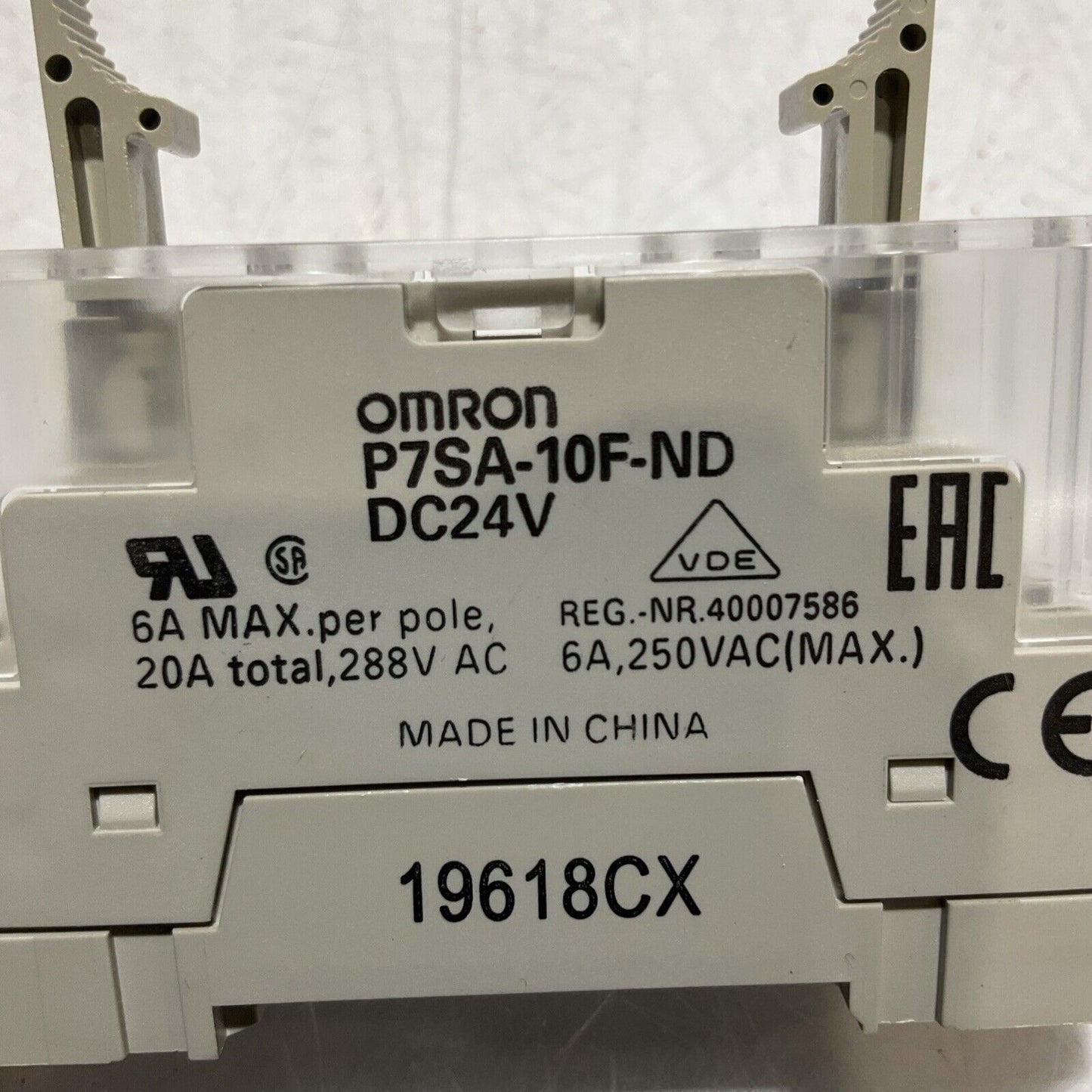 OMRON P7SA-10F-NDDC24V RELAY SOCKET 6A,250VAC 288V U3S
