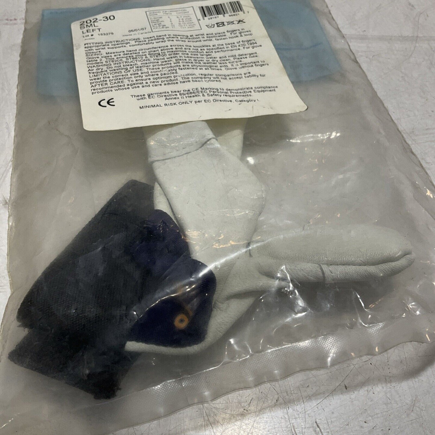 IMPACTO 202-30 SML LEFT HAND SIZE SPECIALTY GLOVES LOT OF 3 U3S