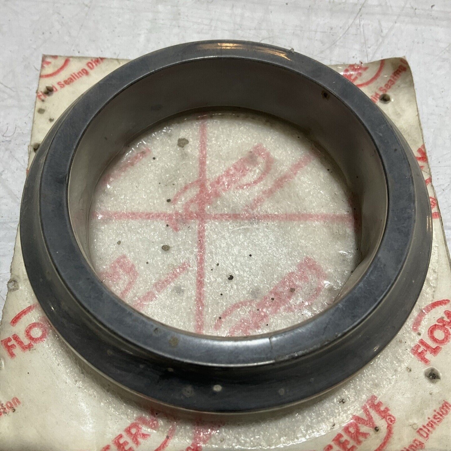 FLOWSERVE 107965GE CARBON A STAT FACE RING SEAL 678-U3S