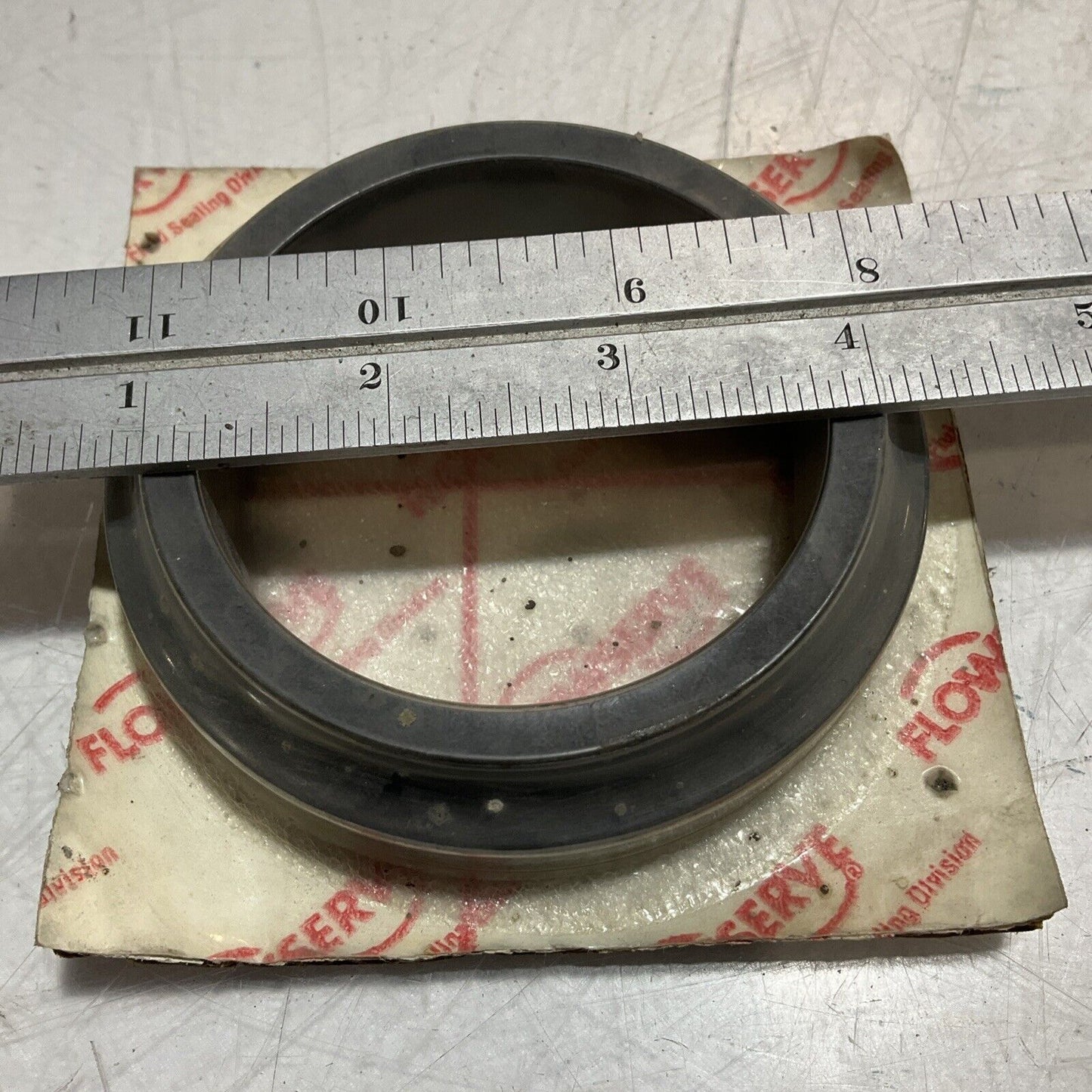 FLOWSERVE 107965GE CARBON A STAT FACE RING SEAL 678-U3S