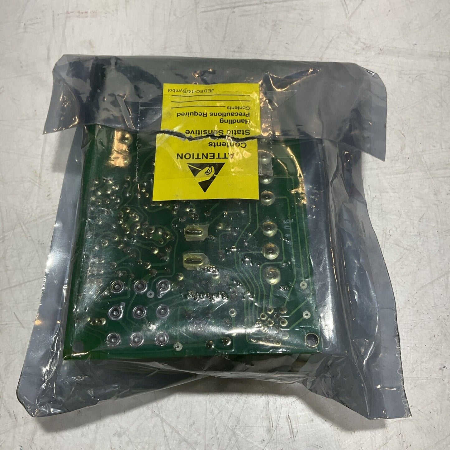 ROBERTSHAW LEVEL-TEK MODEL 310 PCB044KB169-02 REV. G CIRCUIT BREAKER BOARD 476