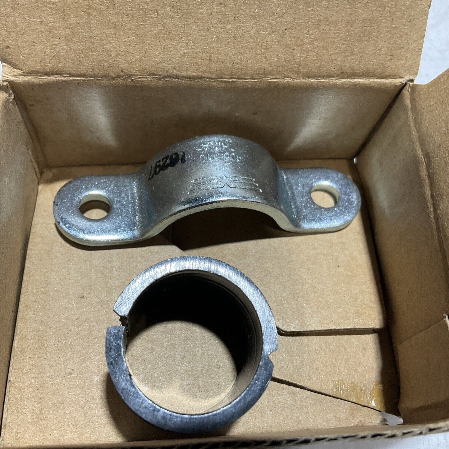 DORMAN 905-110 SHIFT TUBE CLAMP AND BUSHINGS LOT OF 3 476-U3S
