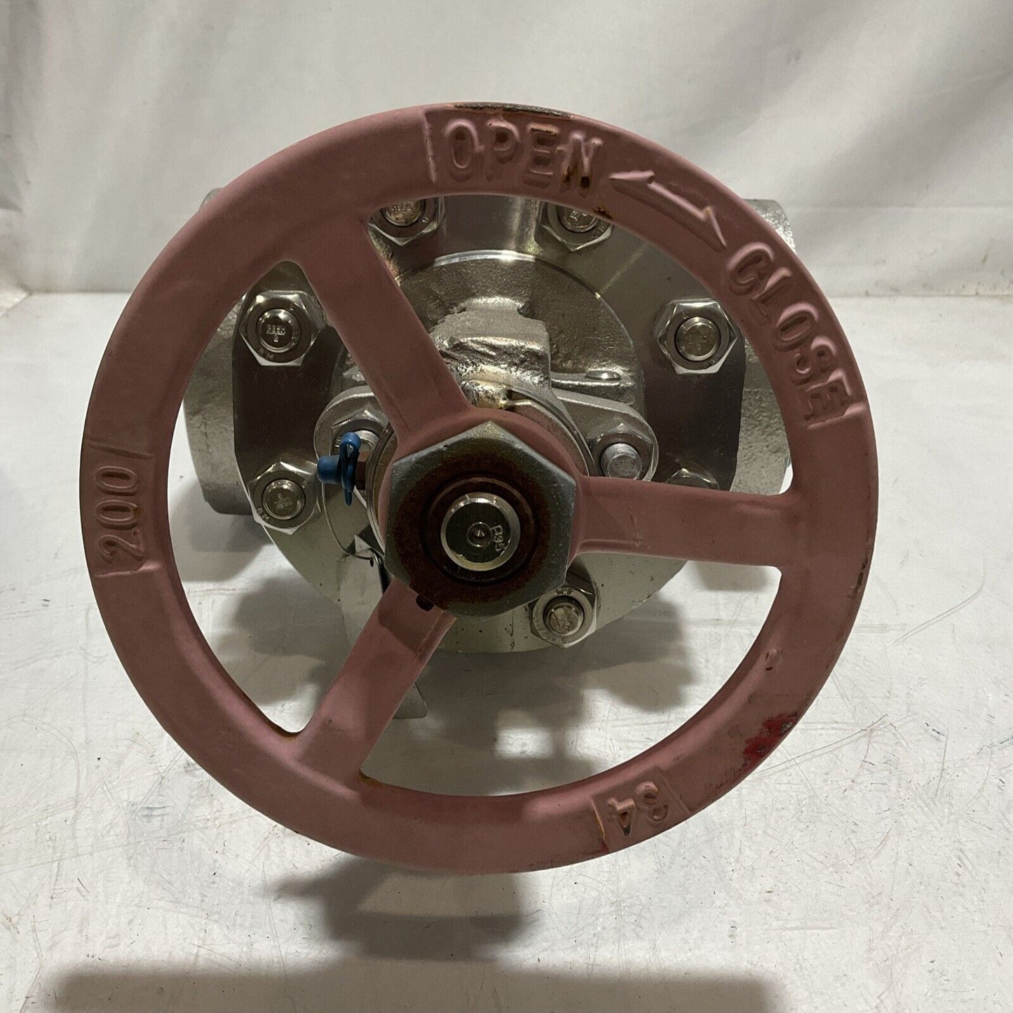LADISH VALVE 8675-9219-PR02-A20D-CD4MCUM- 600 2" /1B-CCP131166 GATE VALVE LBL