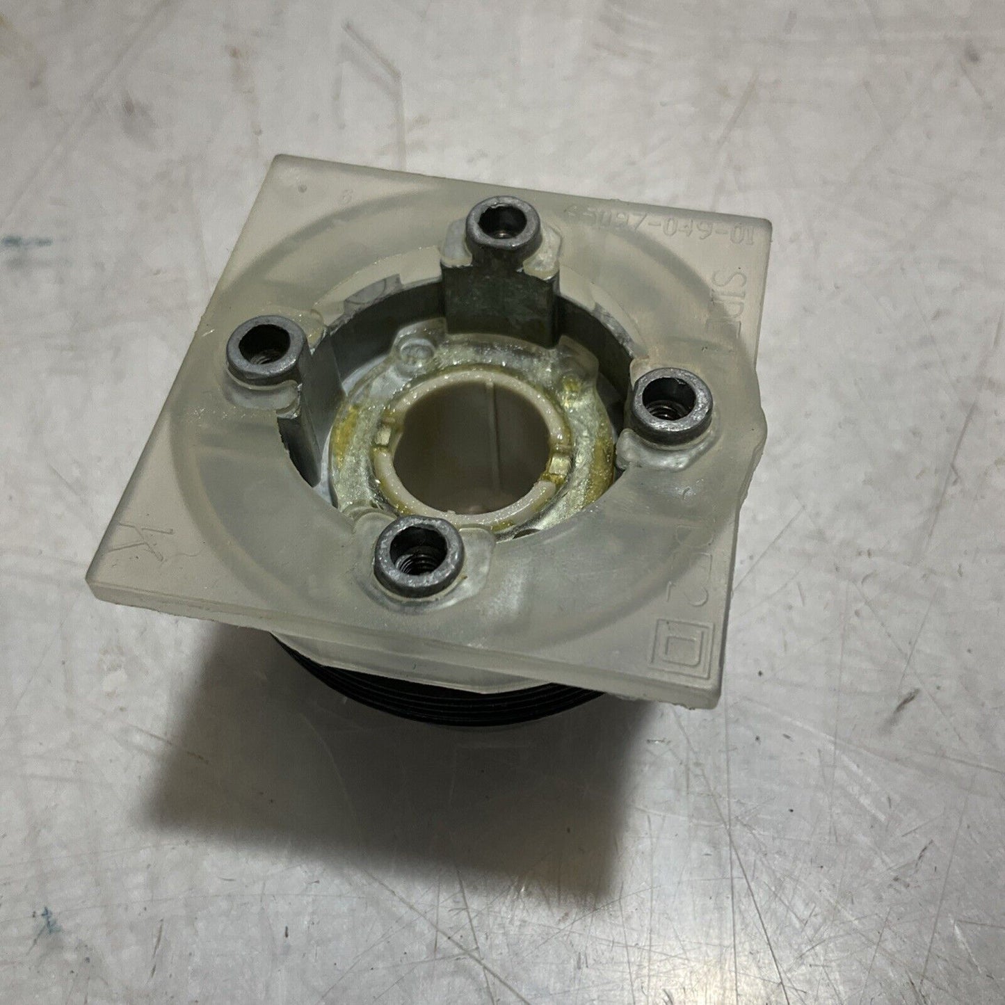 SQUARE D 9001KR1U MUSHROOM PUSH BUTTON OPERATOR 555-U3S