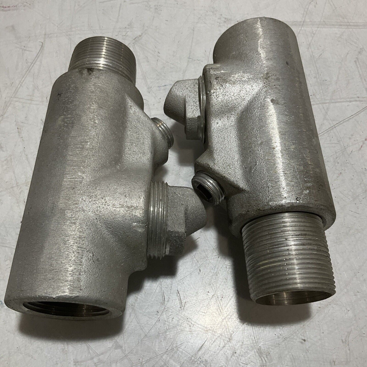 COOPER CROUSE HINDS EYD46 SA FEMALE&MALE CONDUIT SEAL FITTING M/F 1-1/4IN 678