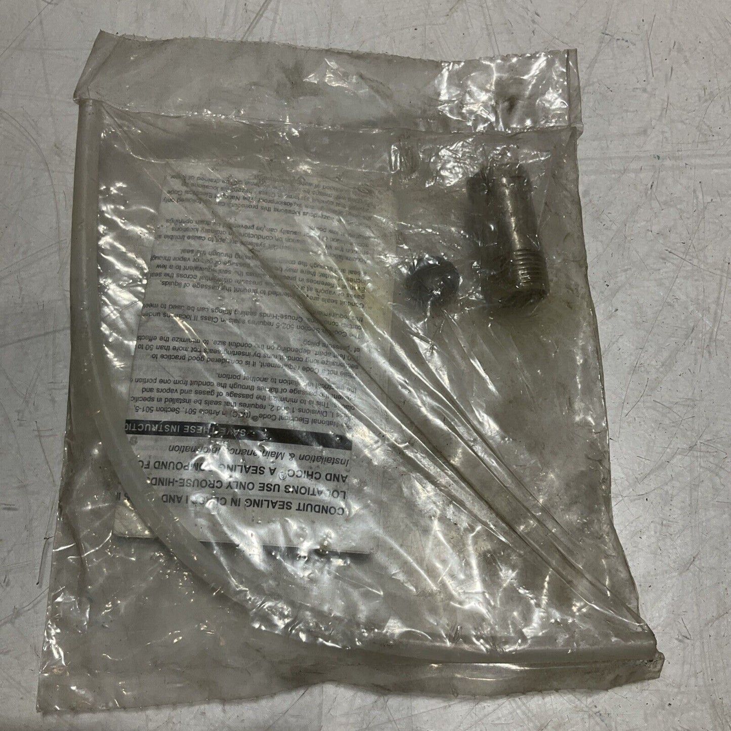 COOPER CROUSE HINDS EYD46 SA FEMALE&MALE CONDUIT SEAL FITTING M/F 1-1/4IN 678