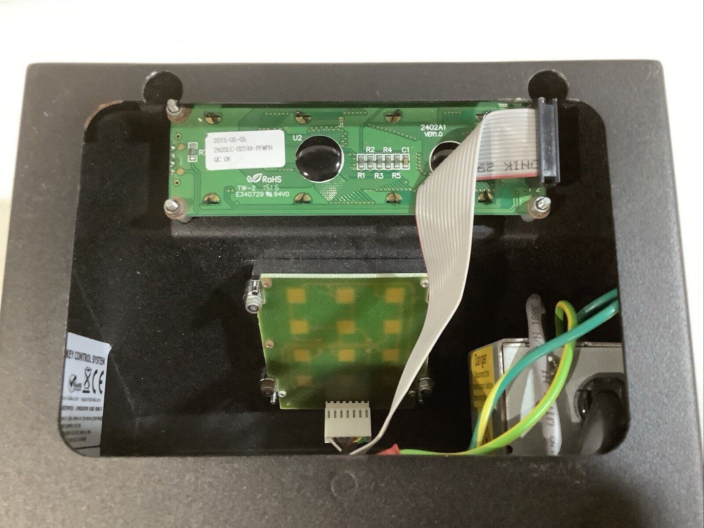 TRAKA R8111 R0128 ELECTRONIC KEY CONTROL SYSTEM CABINET L8H