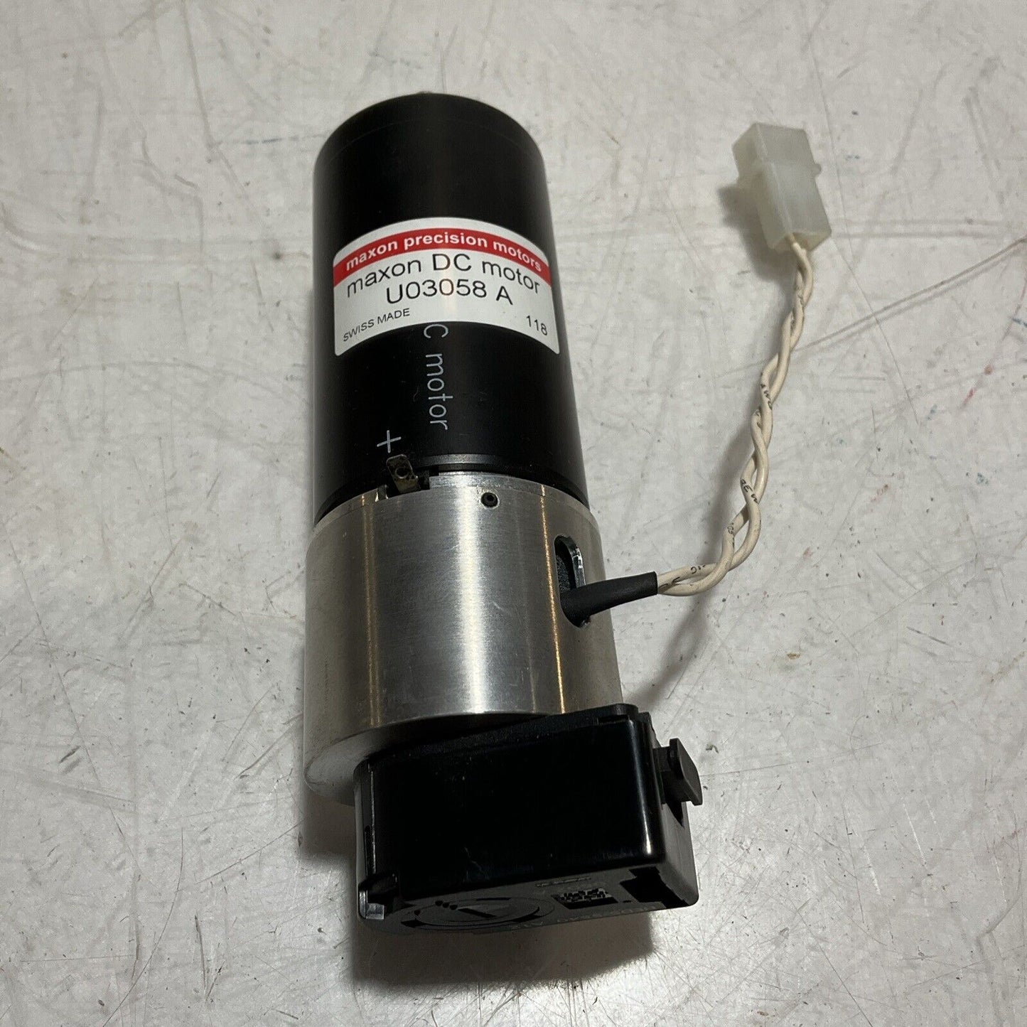 MAXON PRECISION U03058A DC MOTOR W/ HEDS-5540 A12 ENCODER LOT OF 2 U3S