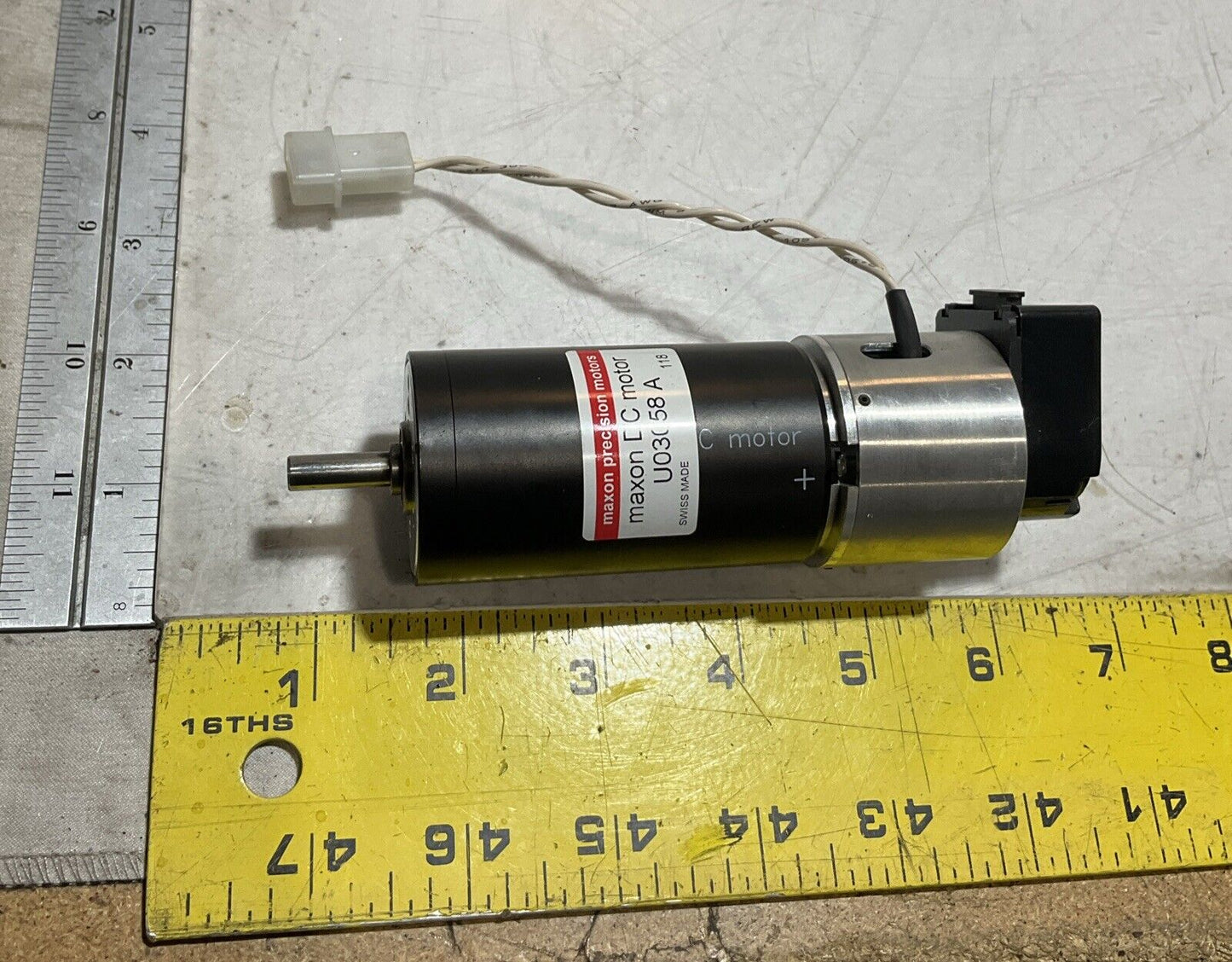 MAXON PRECISION U03058A DC MOTOR W/ HEDS-5540 A12 ENCODER LOT OF 2 U3S