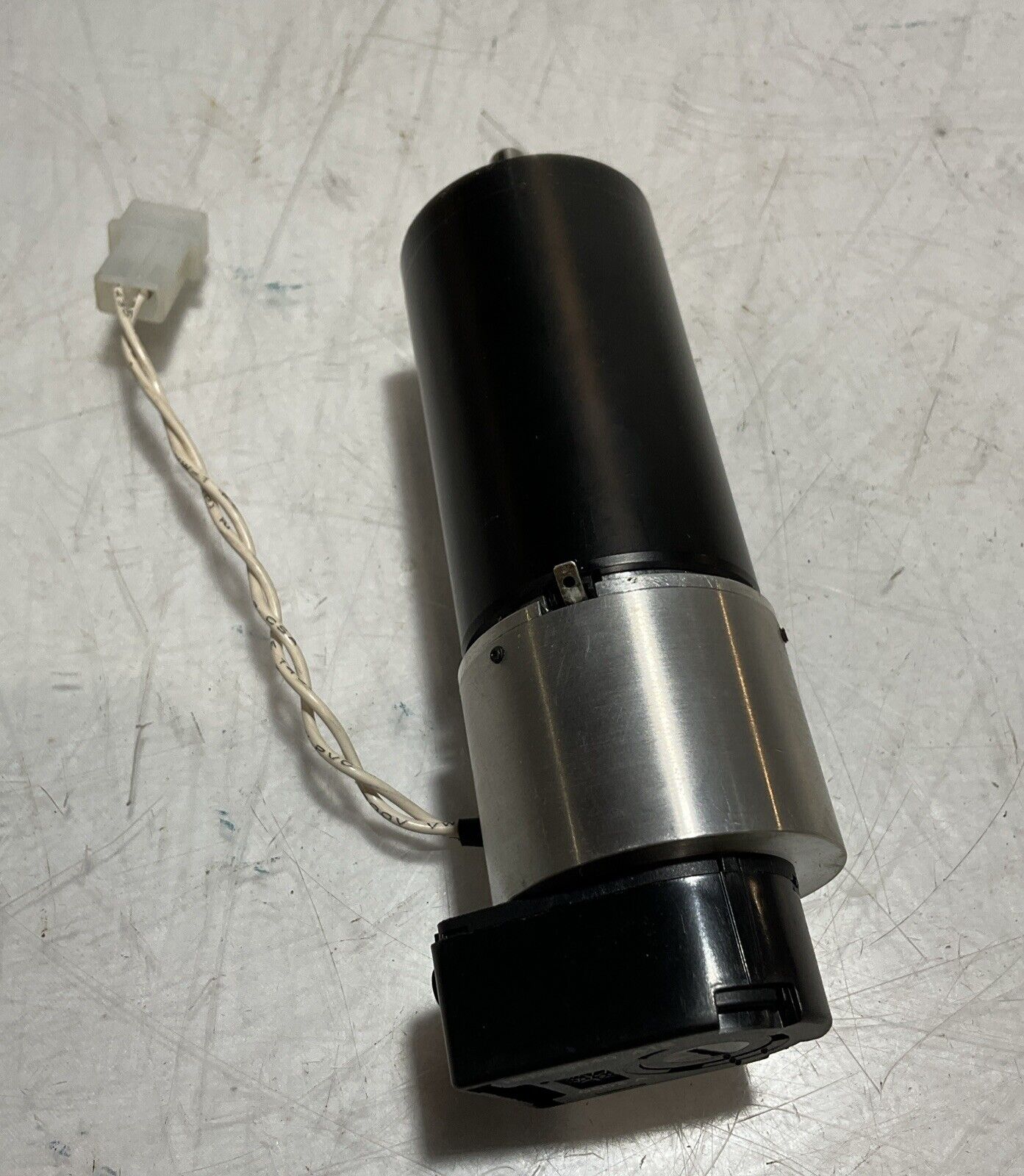 MAXON PRECISION U03058A DC MOTOR W/ HEDS-5540 A12 ENCODER LOT OF 2 U3S
