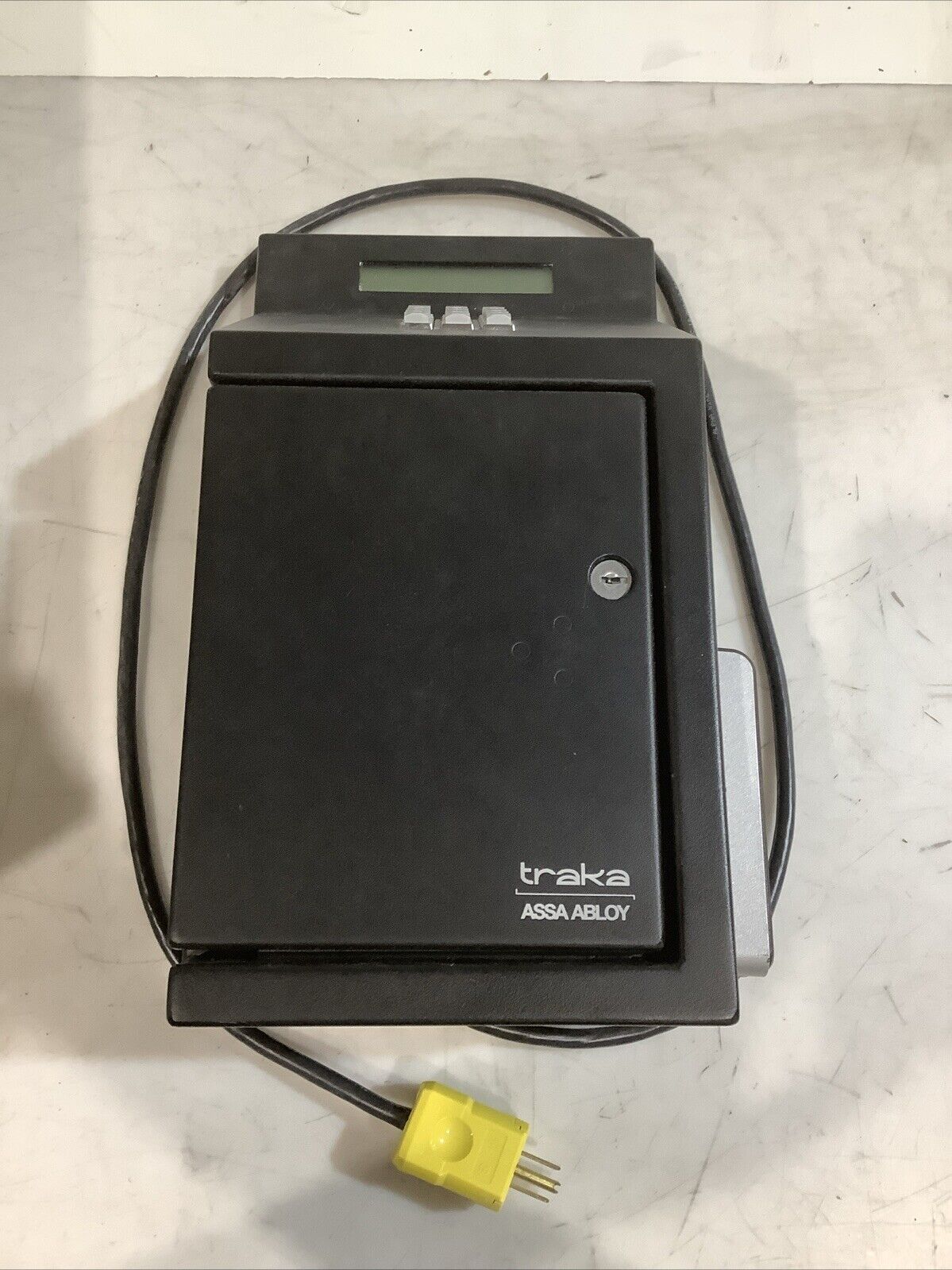 TRAKA ASSA ABLOY MN-KC-16-540 B8129 R0103 ELECTRONIC KEY CABINET L8H