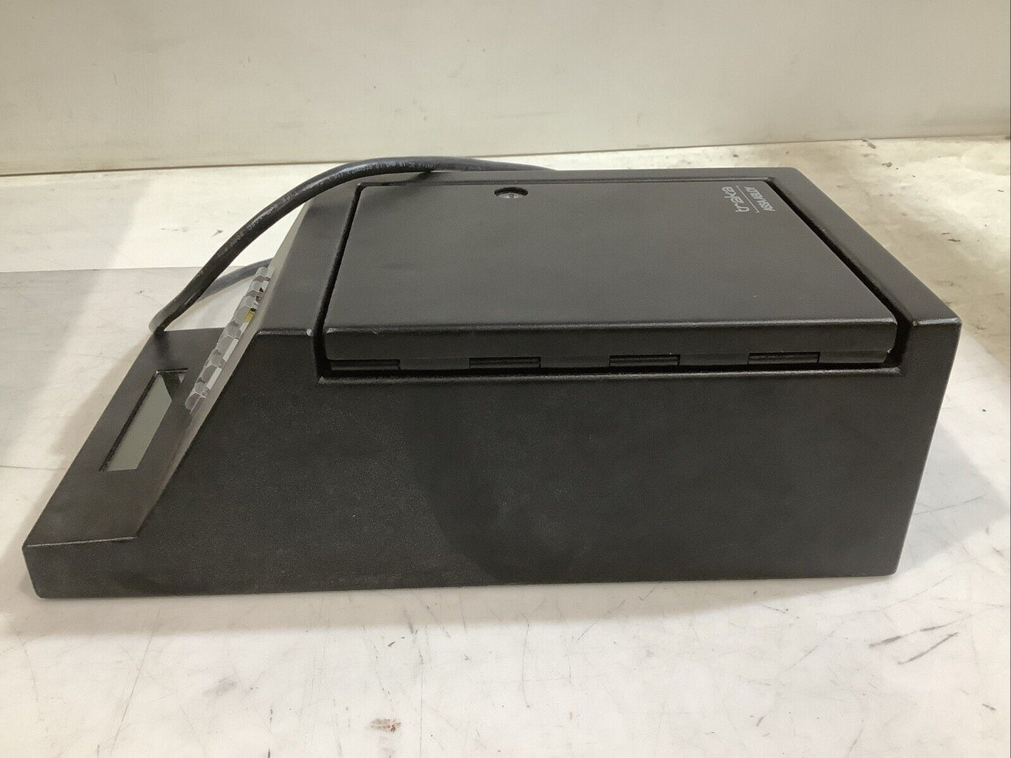TRAKA ASSA ABLOY MN-KC-16-540 B8129 R0103 ELECTRONIC KEY CABINET L8H