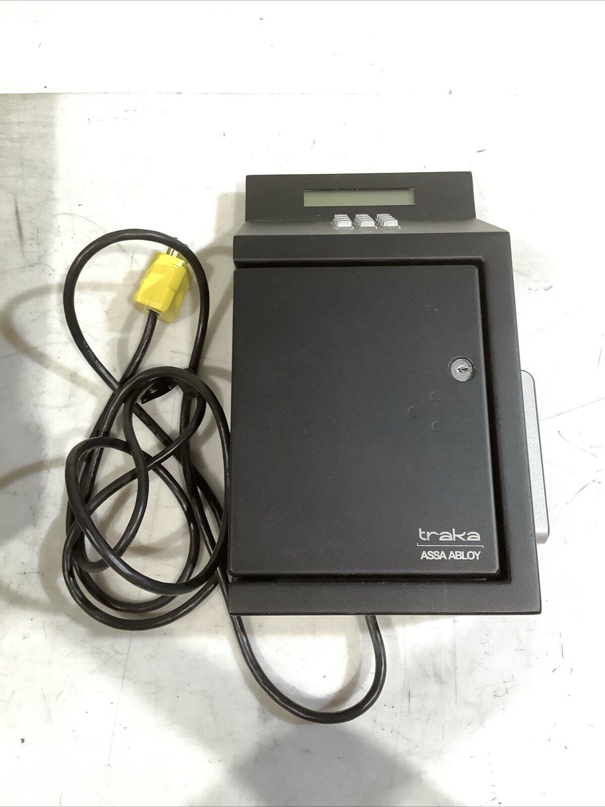 TRAKA ASSA ABLOY B0081 R0116 ELECTRONIC KEY CABINET L8H