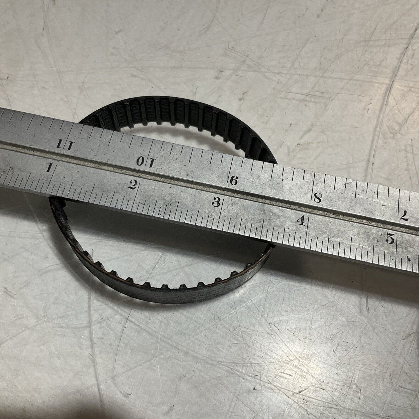 GATES 84XL056 - 180K645H01 XL PERFORMANCE TIMING BELT LOT OF 9 U3S