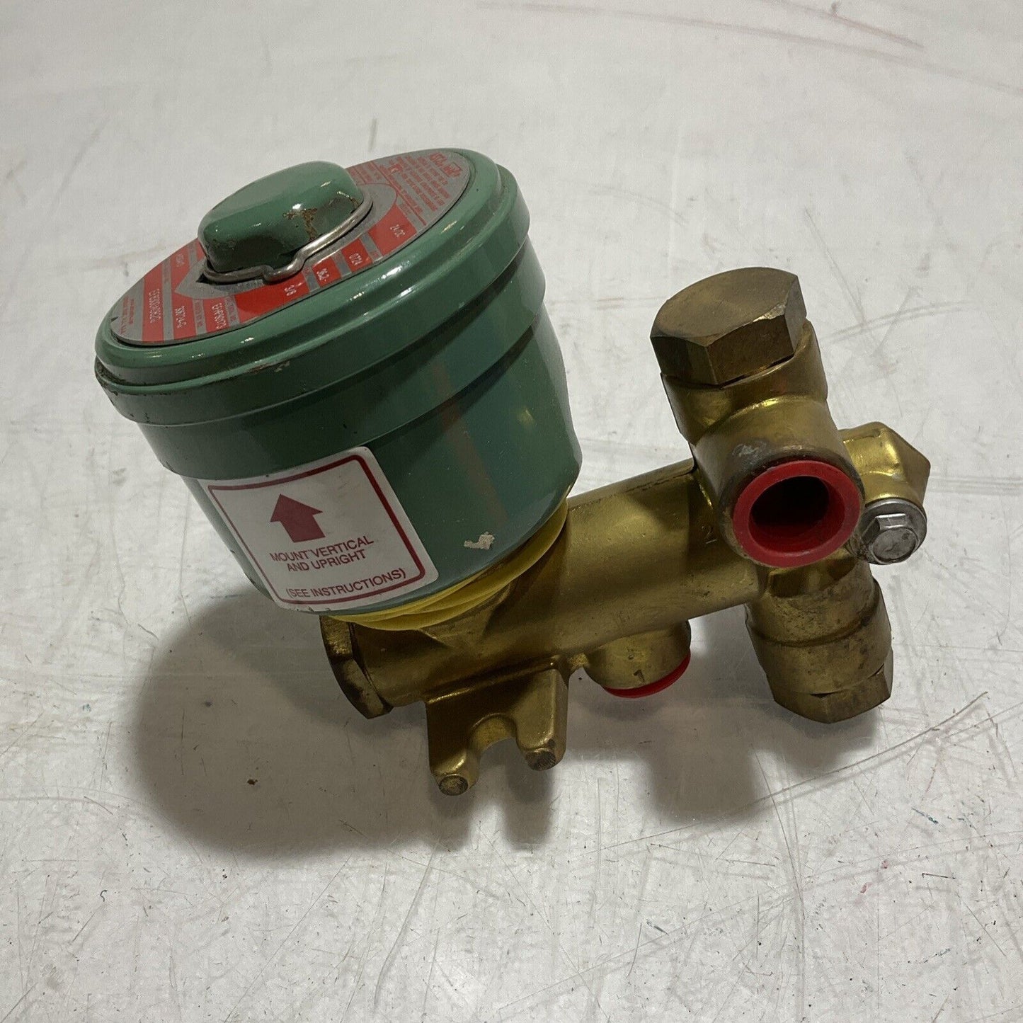 ASCO RED-HAT EF8300A082G - EFHP801173 GENERAL SOLENOID CONTROL VALVE 24/DC U3S