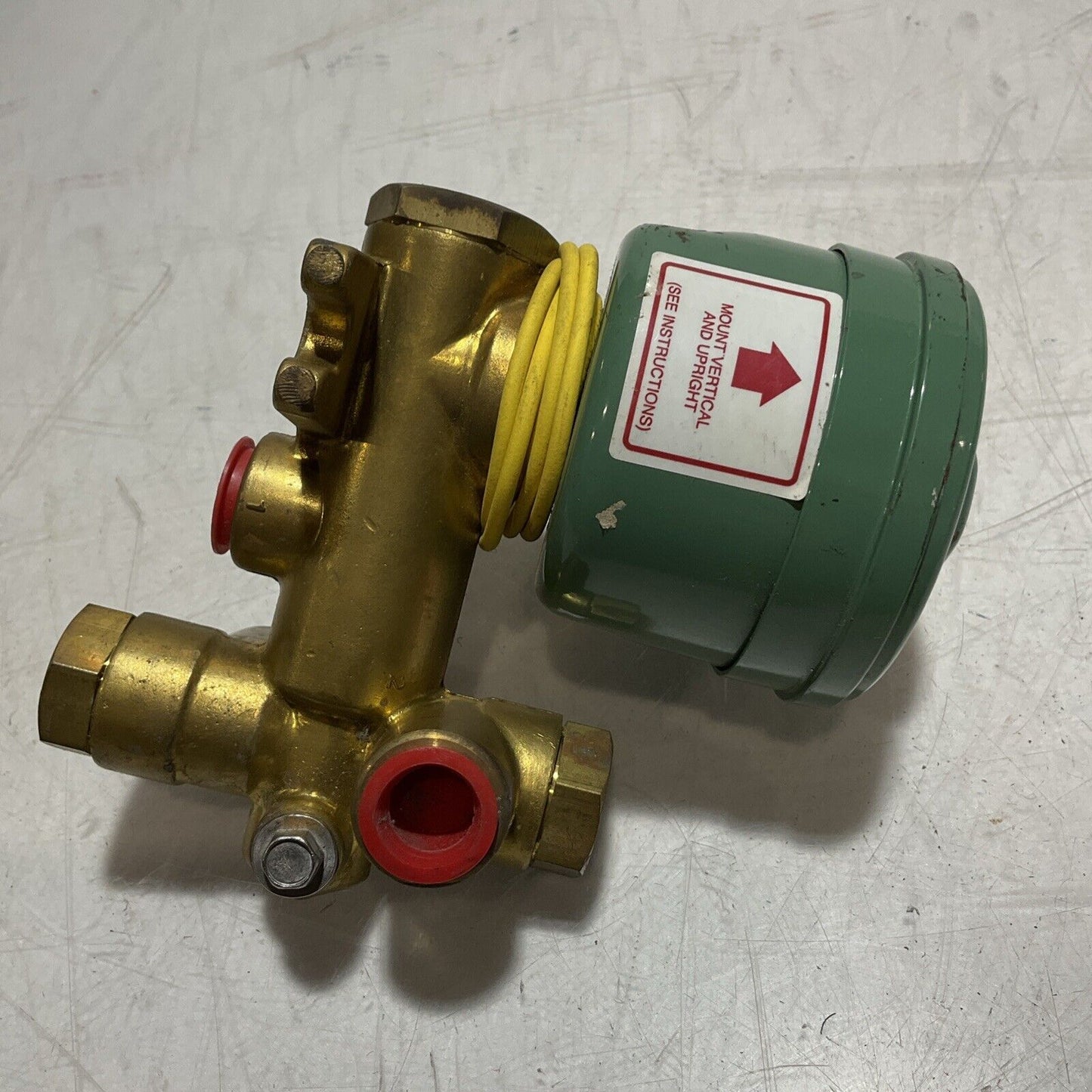 ASCO RED-HAT EF8300A082G - EFHP801173 GENERAL SOLENOID CONTROL VALVE 24/DC U3S