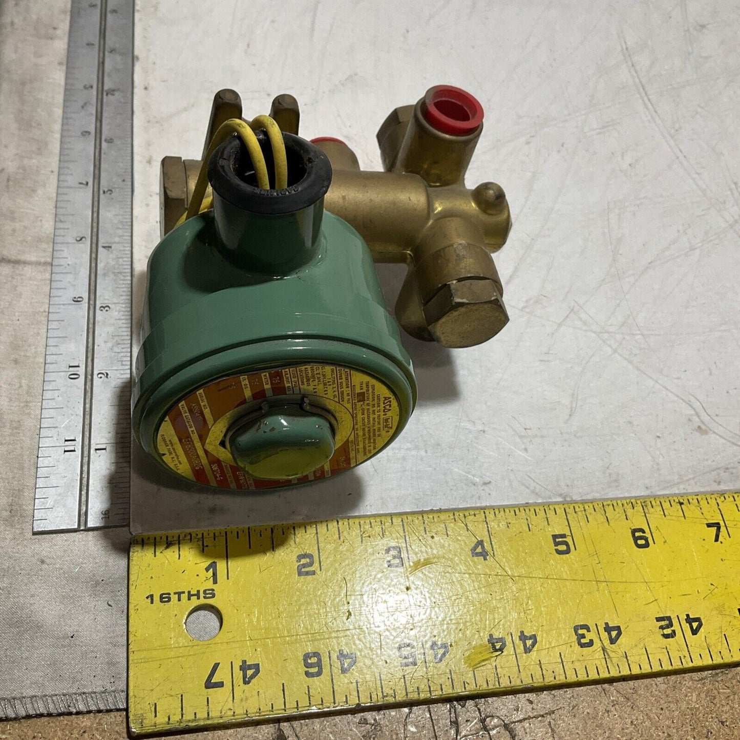 ASCO RED-HAT EF8300A082G - EFHP801173 GENERAL SOLENOID CONTROL VALVE 24/DC U3S