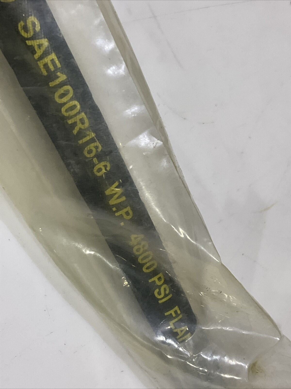 NRP-JONES A150 HYDRALITE II WEARGUARD HYDRAULIC HOSE 3/8 IN SAE100R16-6 4800 U3S