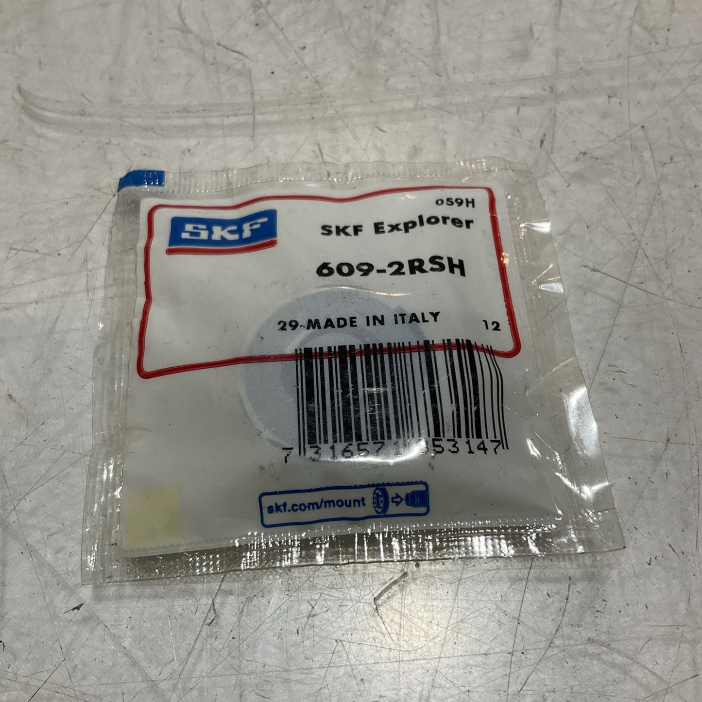 SKF  609-2RSH DEEP GROOVE BALL  BEARING SEAL LOT OF  4 U3S