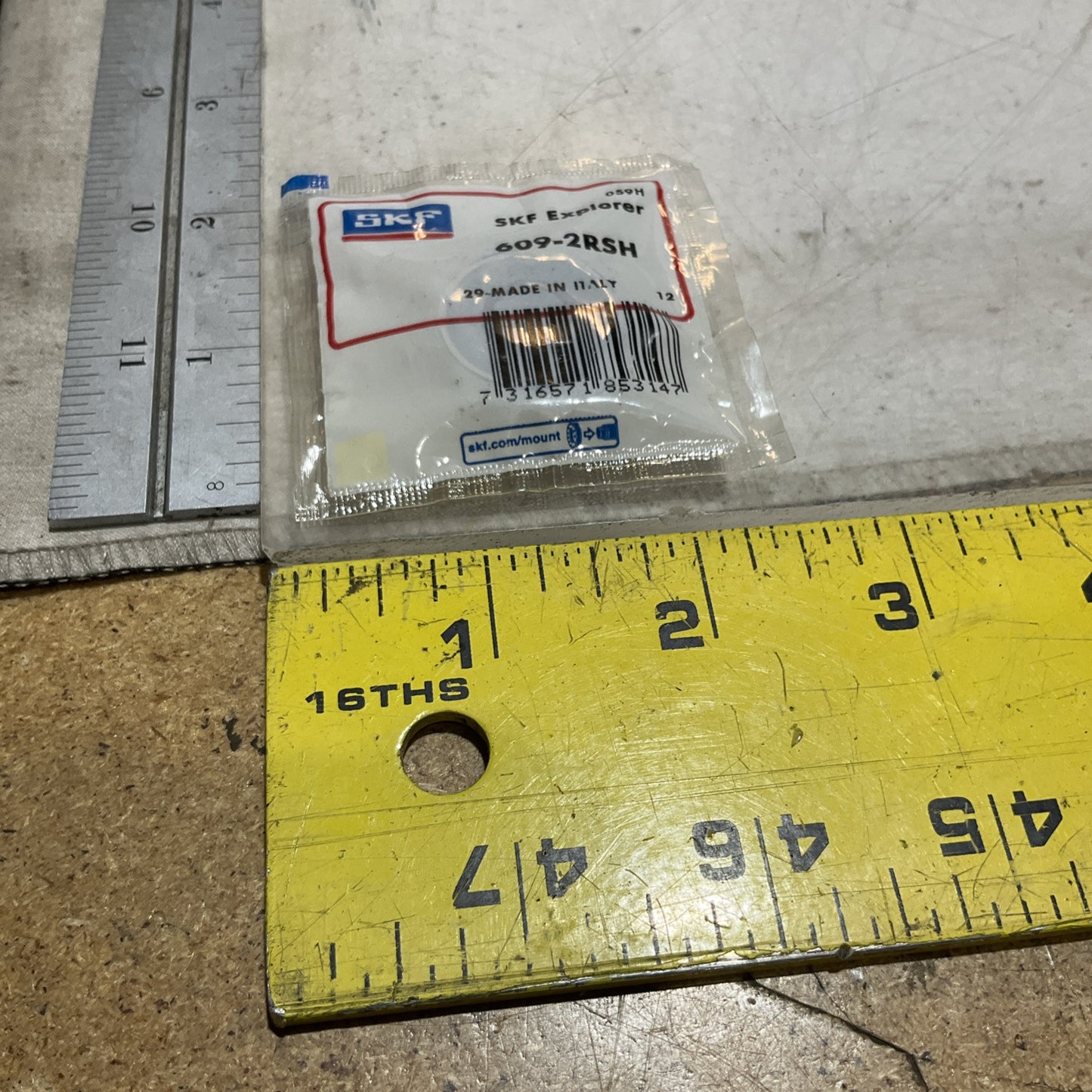 SKF  609-2RSH DEEP GROOVE BALL  BEARING SEAL LOT OF  4 U3S