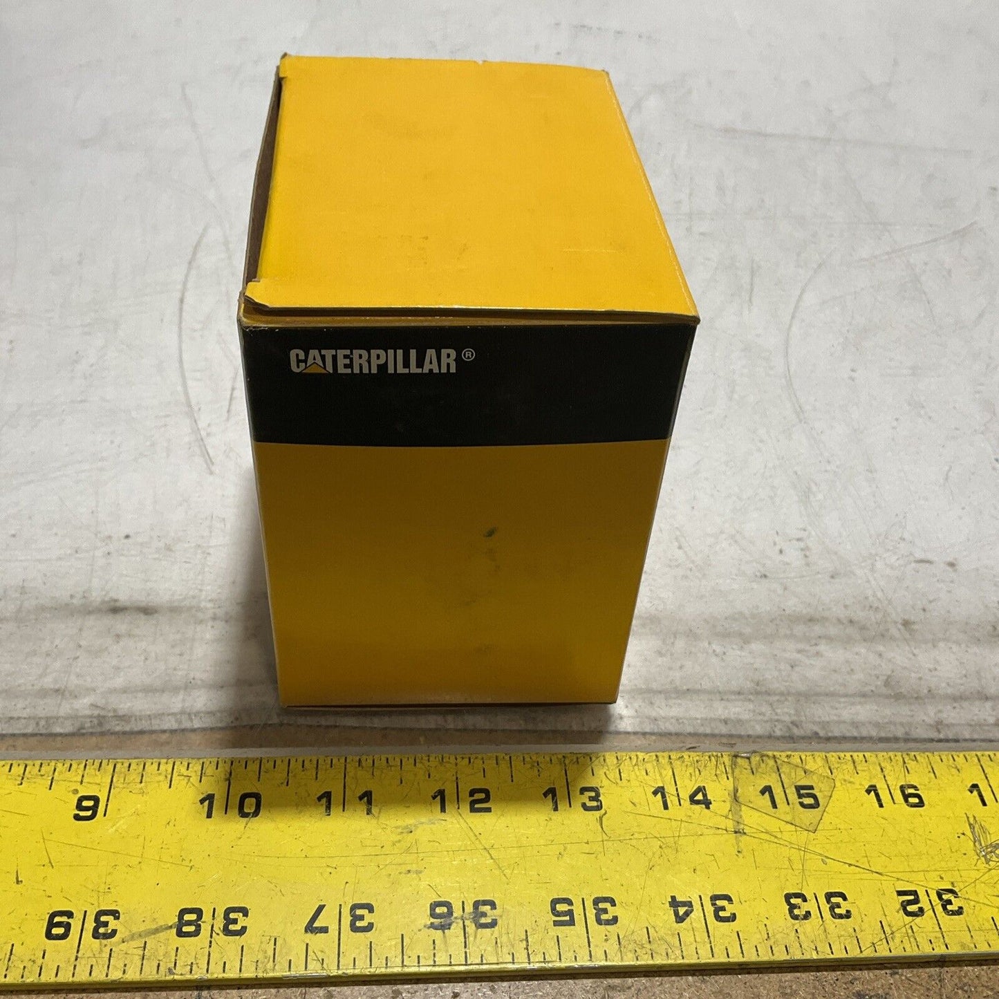 CAT-CATTERPILLAR 142-8828 BLACK AND GREEN LOCKABLE HYDRAULIC NON-VENT CAP U3S
