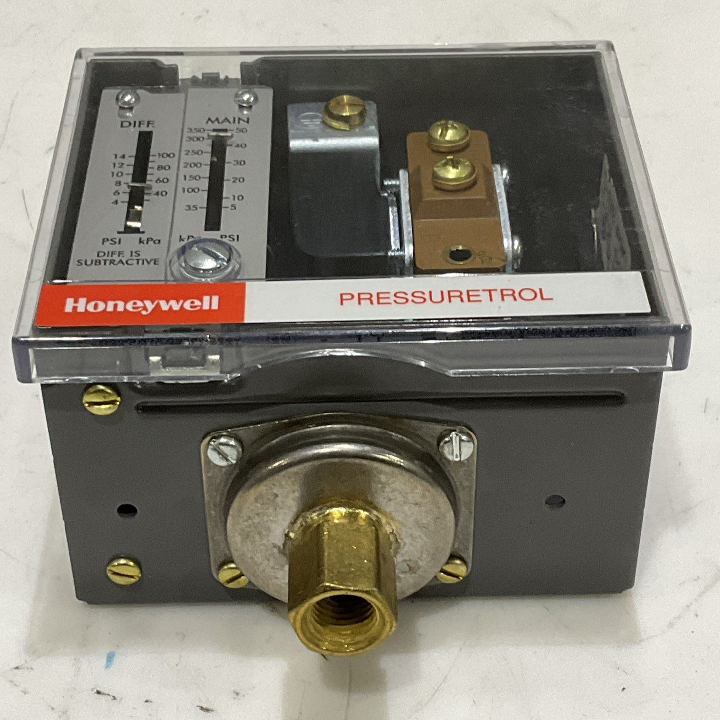 HONEYWELL L404F 1375 PRESSURETROL PRESSURE CONTROLLER SWITCH RANGE 5-50 PSI RM6