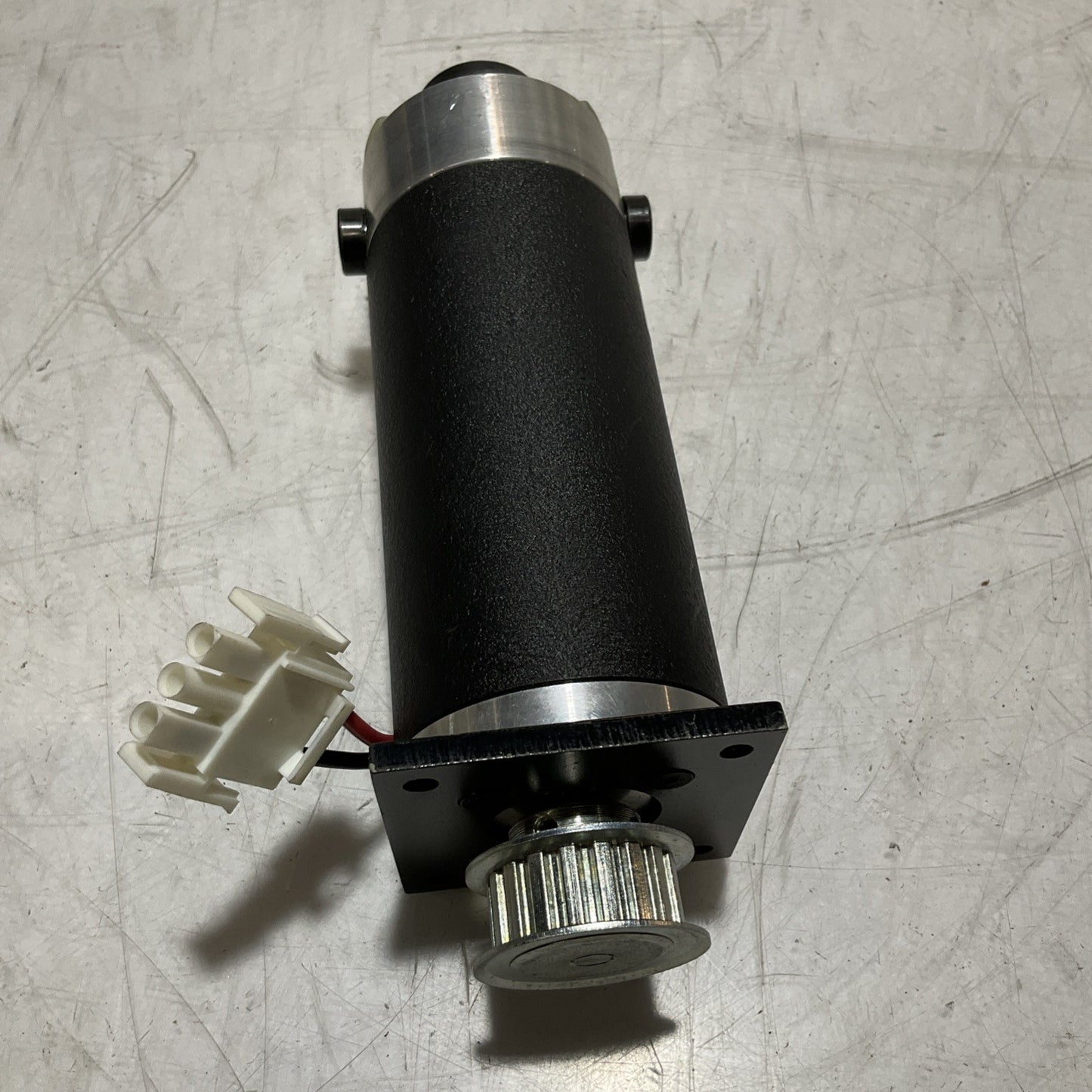 MAGMOTOR  CORPORATION  500210101- C21-K300X SERVO MOTOR  90V/DC U3S