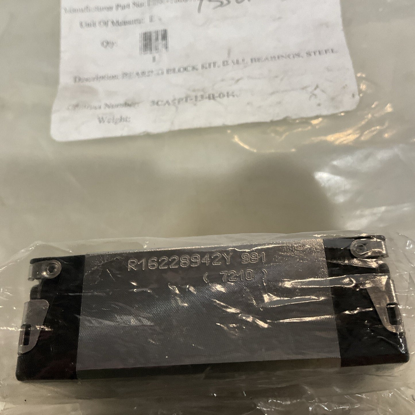 REXROTH BOSCH R16228942Y-991-7210 BEARING RUNNING BLOCK KIT LOT OF 2 U3S
