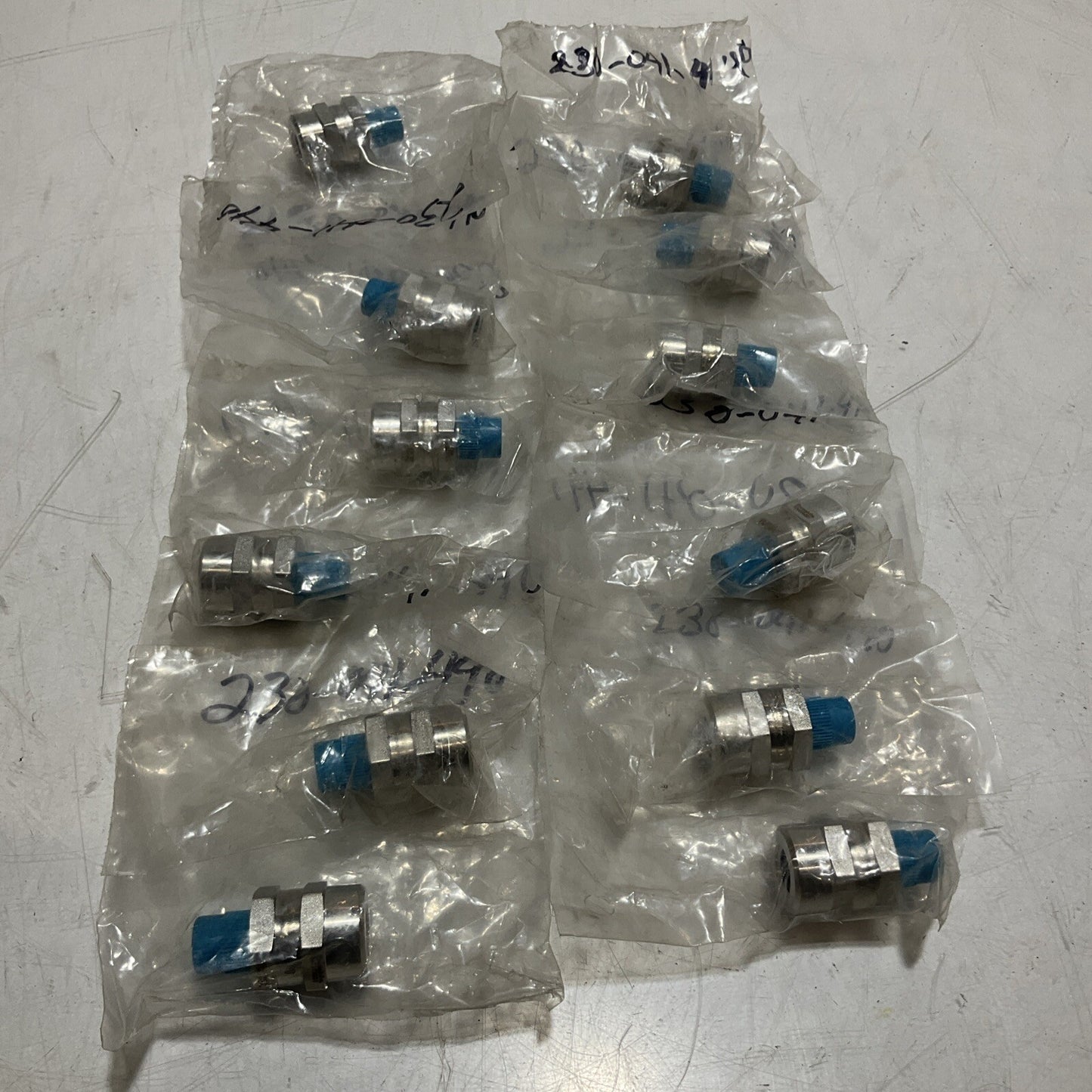 SS-4FW5-7 230-041-440 STAINLESS STEEL IN-LINE FILTER LOT OF 12 U3S
