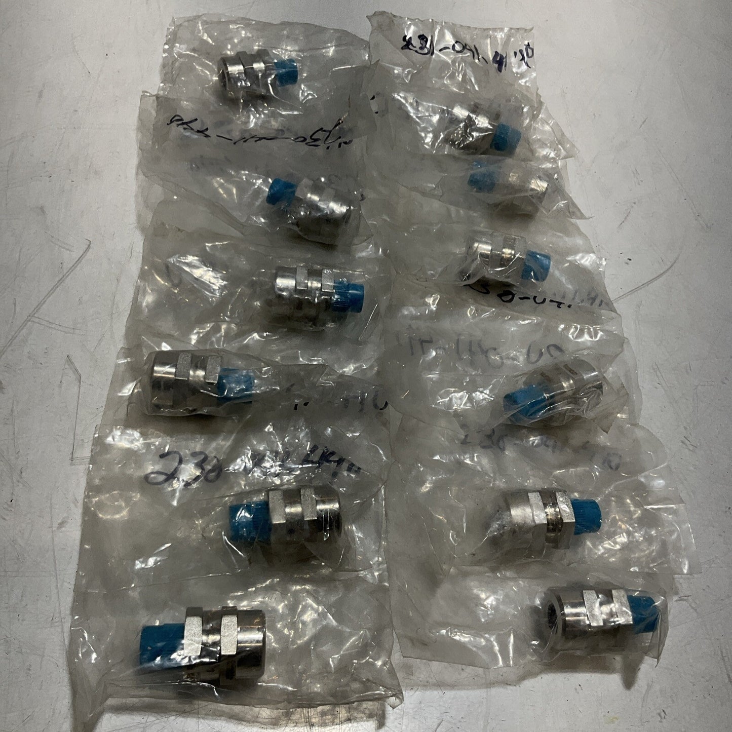 SS-4FW5-7 230-041-440 STAINLESS STEEL IN-LINE FILTER LOT OF 12 U3S