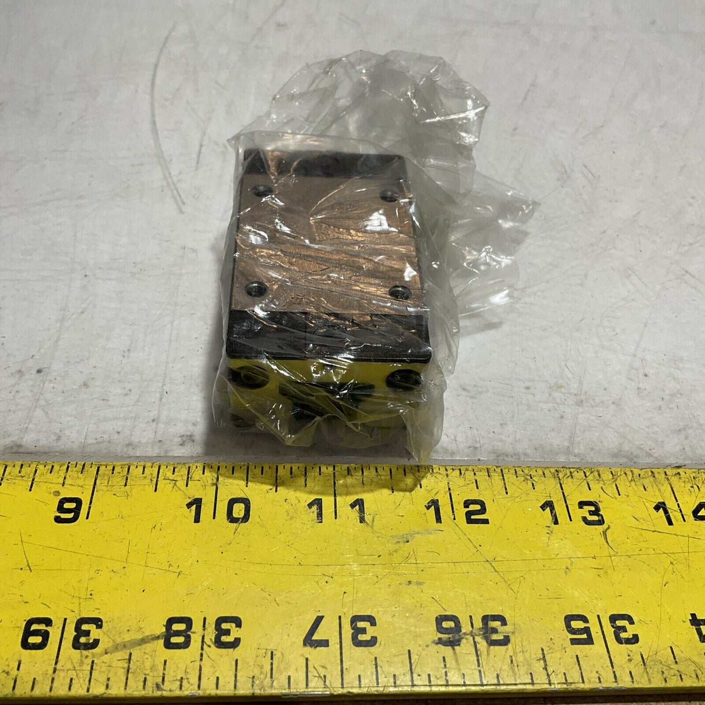 REXROTH BOSCH R16228942Y-991-7210 BEARING RUNNING BLOCK KIT LOT OF 2 U3S