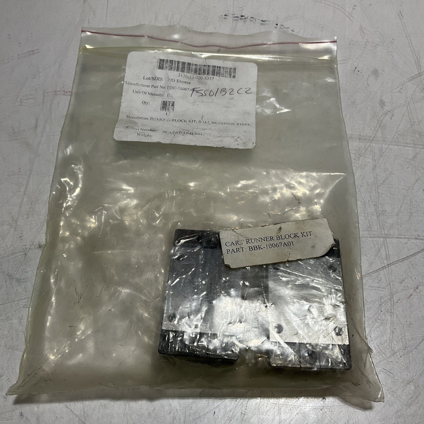 REXROTH BOSCH R16228942Y-991-7210 BEARING RUNNING BLOCK KIT LOT OF 2 U3S
