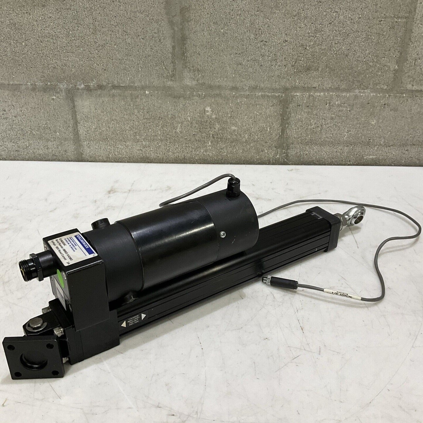 KOLLMORGEN 12-943434C LINEAR ACTUATOR W/ BRAKE 160V 2A U3S