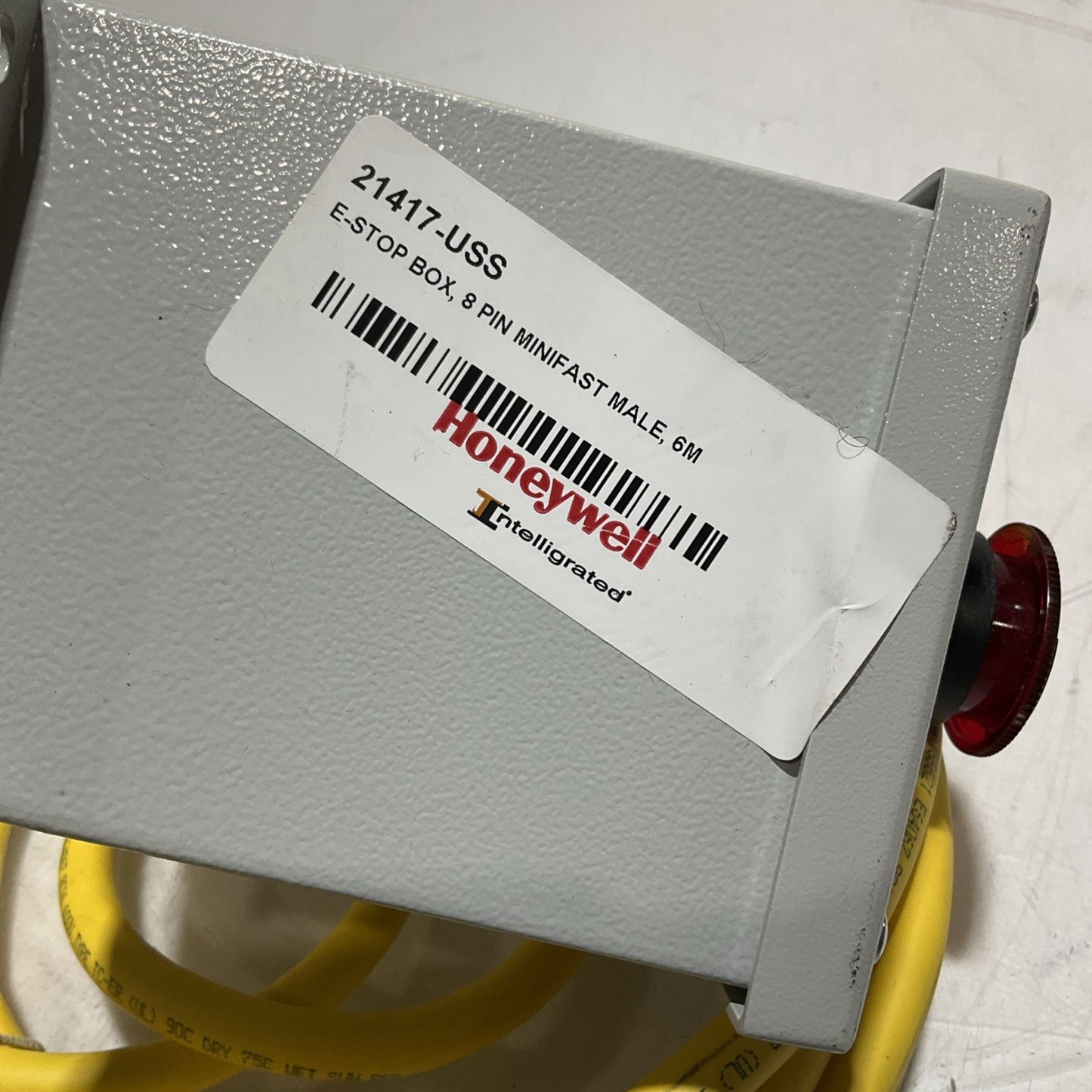HONEYWELL 21417-USS EMERGENCY- STOP BOX 8 PIN MINIFAST LUMBERG MALE 6M U3S