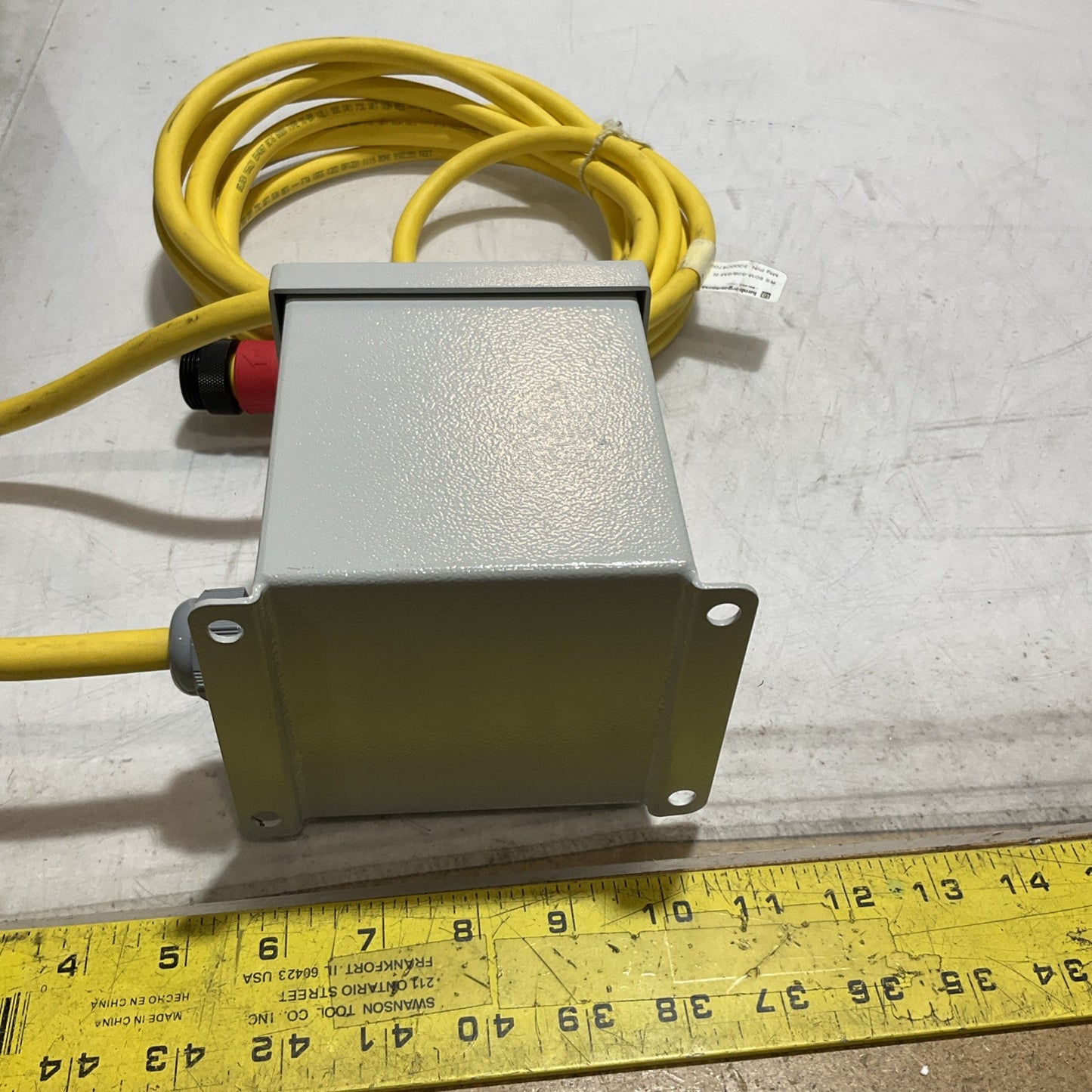 HONEYWELL 21417-USS EMERGENCY- STOP BOX 8 PIN MINIFAST LUMBERG MALE 6M U3S