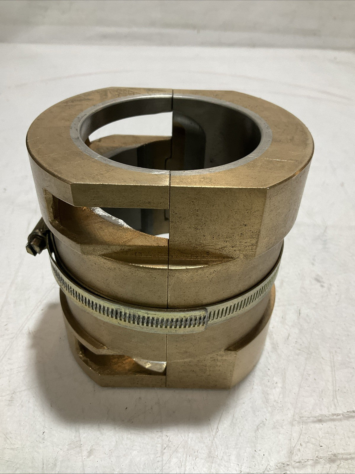 FLOWSErVE-UNION PUMP 4049499 BEARING SLEEVE 2.875 678