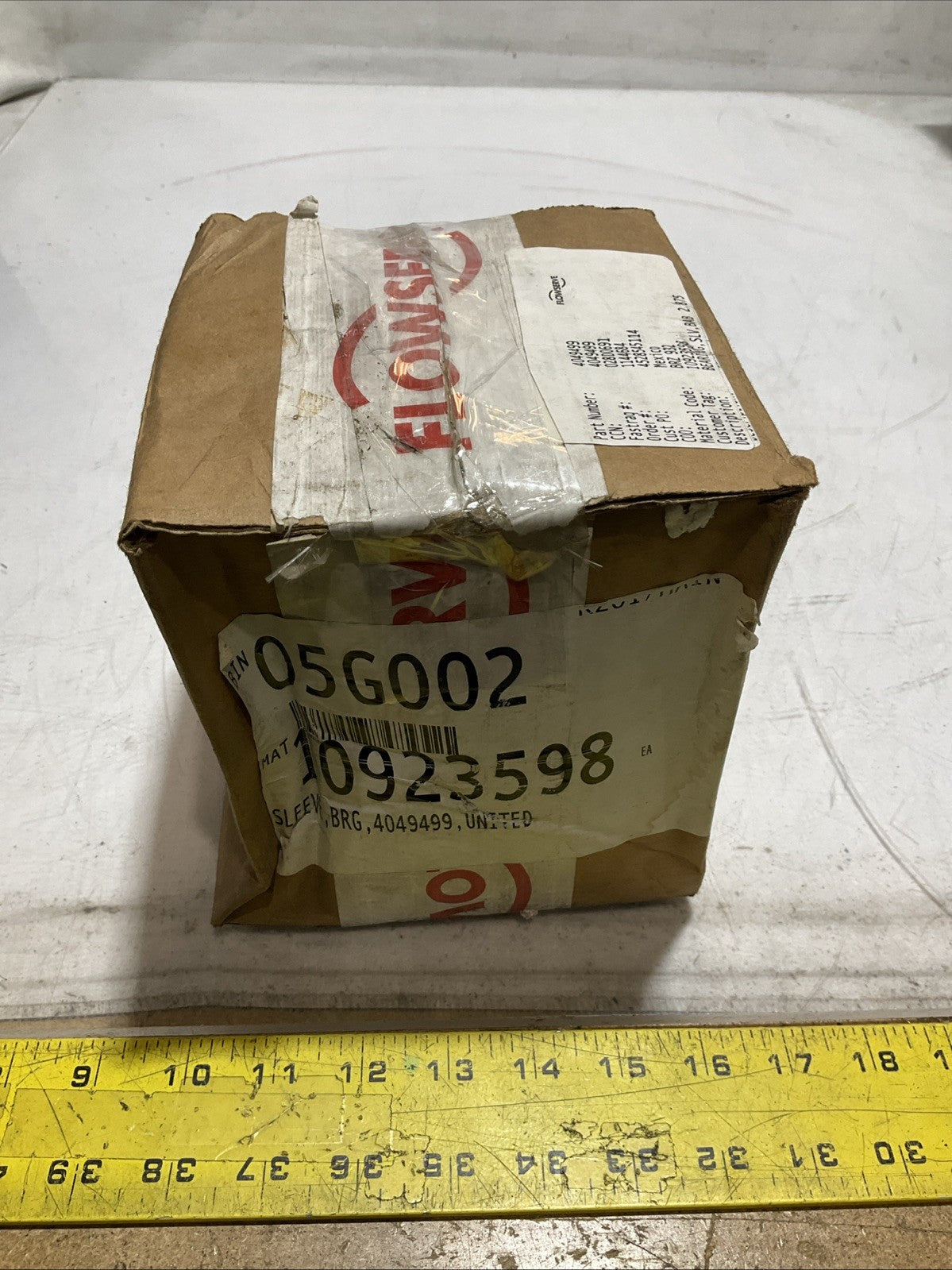 FLOWSErVE-UNION PUMP 4049499 BEARING SLEEVE 2.875 678