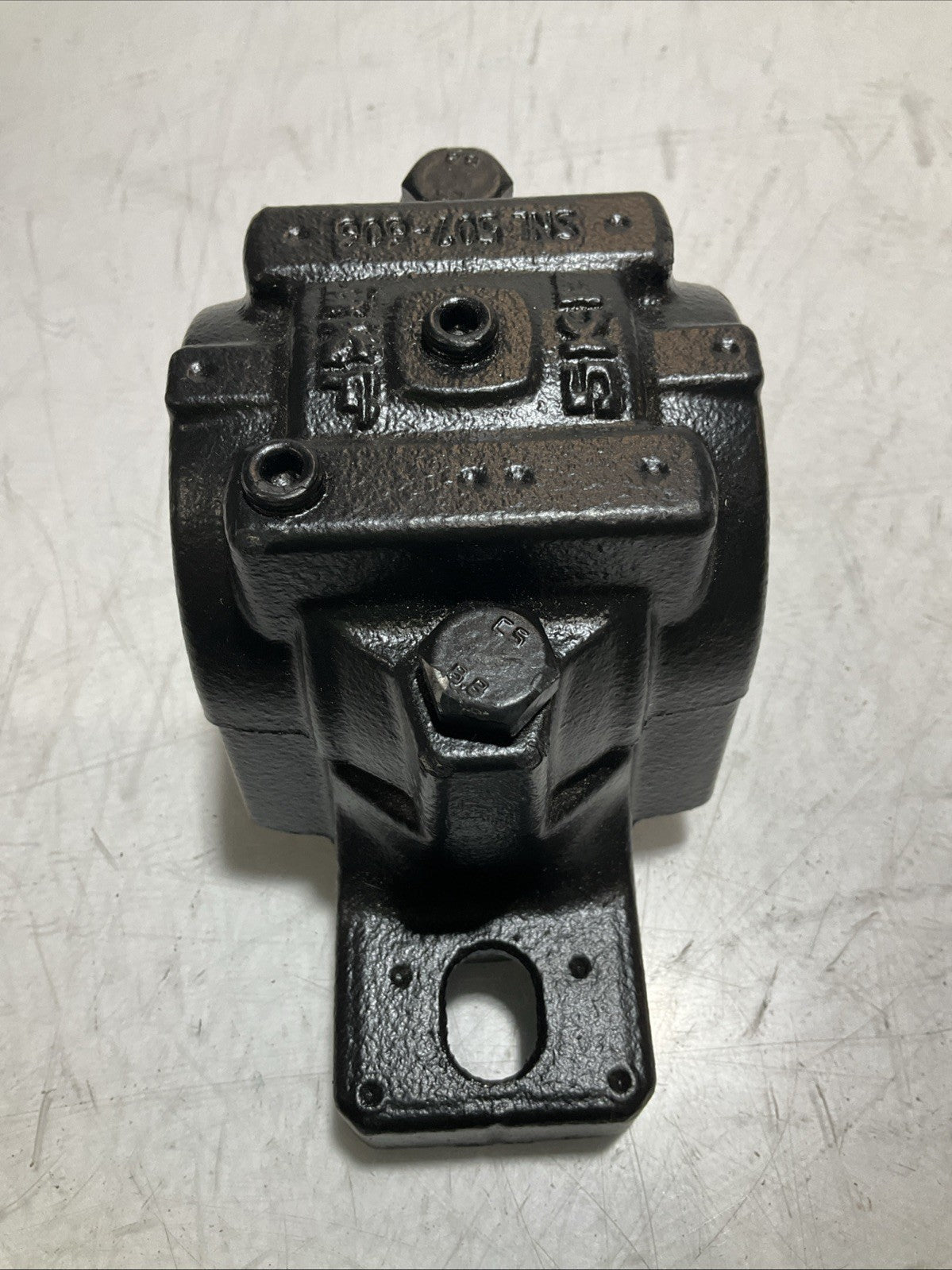 SKF 507-606 VU PLUMBER BLOCK BEARING HOUSING 507-606 FB-SNL U3S