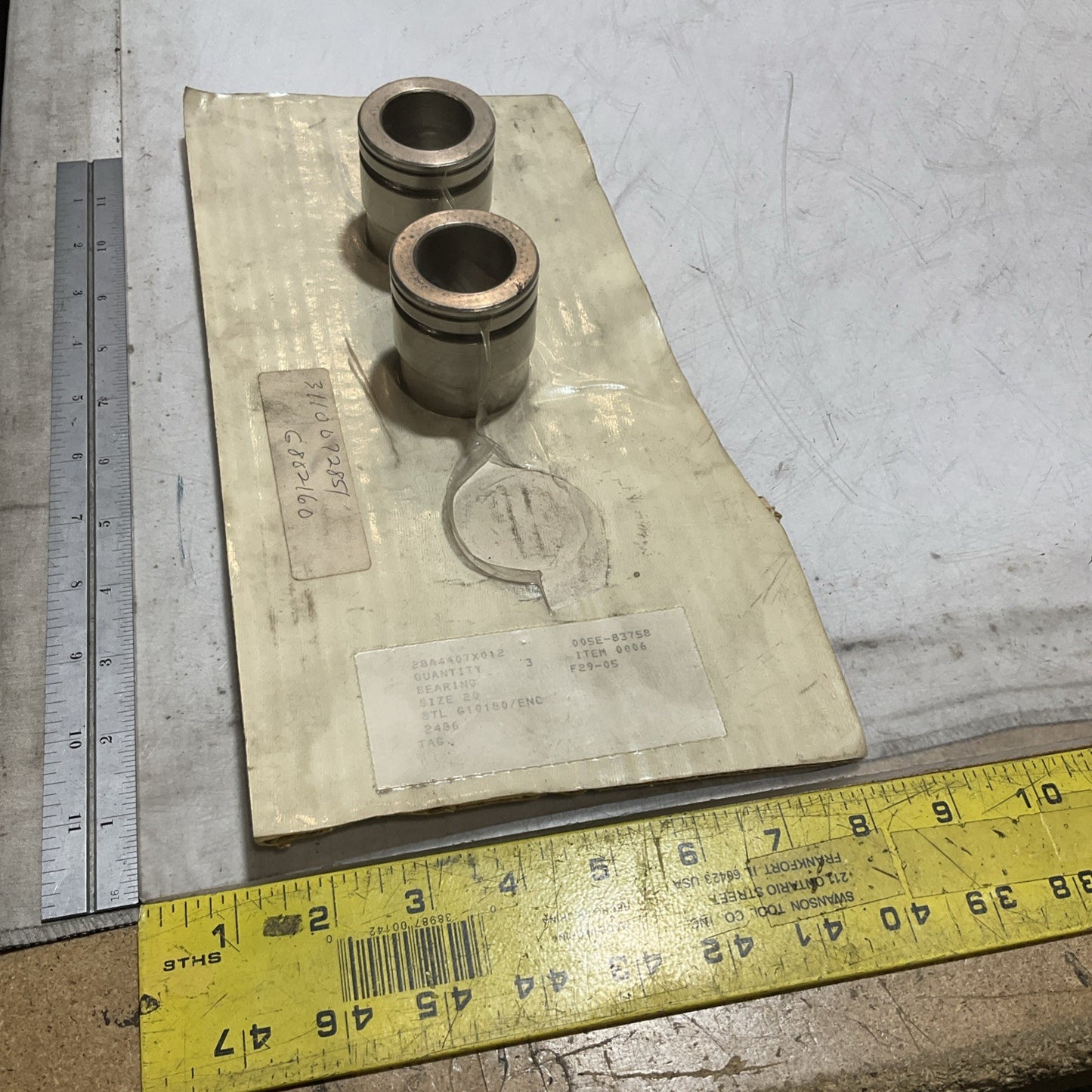 FISHER CONTROLS 28A4407X012 F29-05 BEARING LOT OF 2 373
