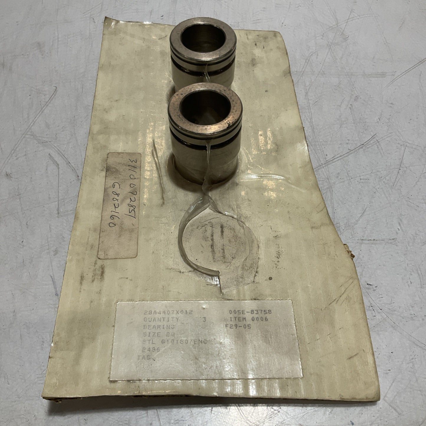 FISHER CONTROLS 28A4407X012 F29-05 BEARING LOT OF 2 373