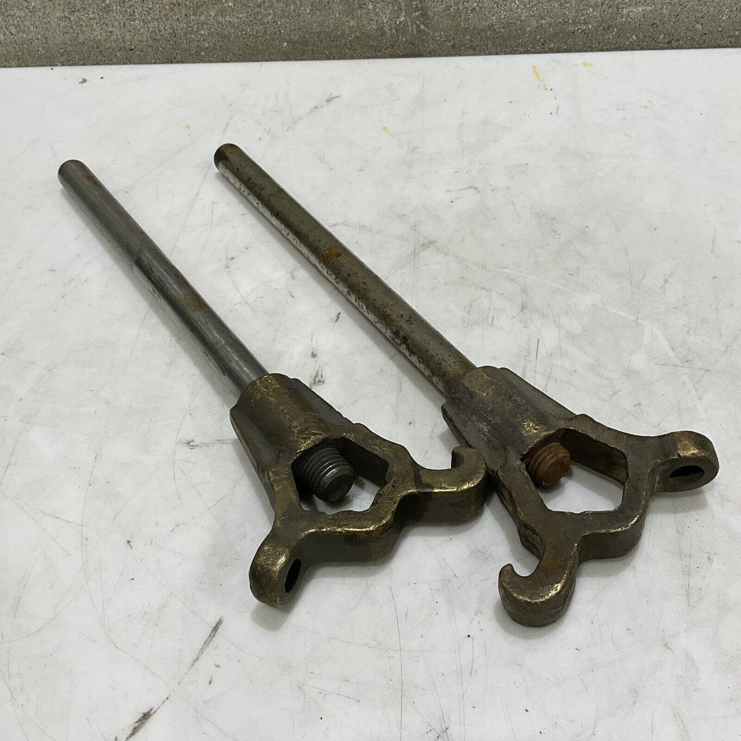 ELKHART S-454 ADJUSTABLE SPANNER WRENCH 2-1/2" BRASS LOT OF 2 373
