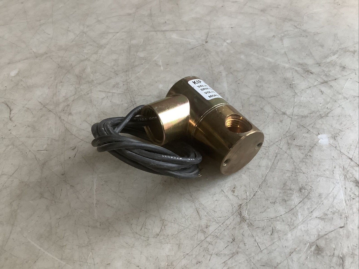 NORGREN KIP 352115 SOLENOID VALVE 6VDC 7W 1/8IN 678