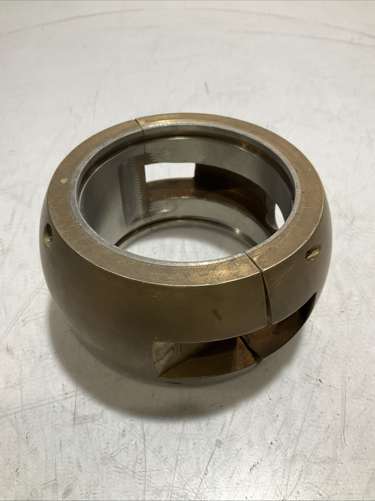 RELIANCE ELECTRIC E5800-E6800 SLEEVE BEARING SPHERICAL BORE 3 3/4” 373