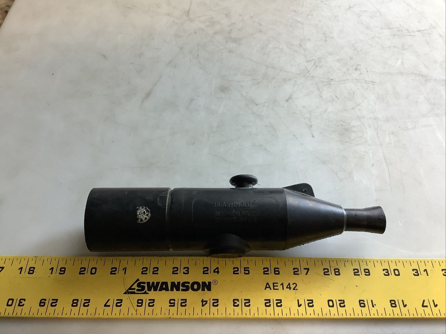 ELASTIMOLD K151/2SR DEADBREAK CONNECTOR L-G 200A 15.2KV