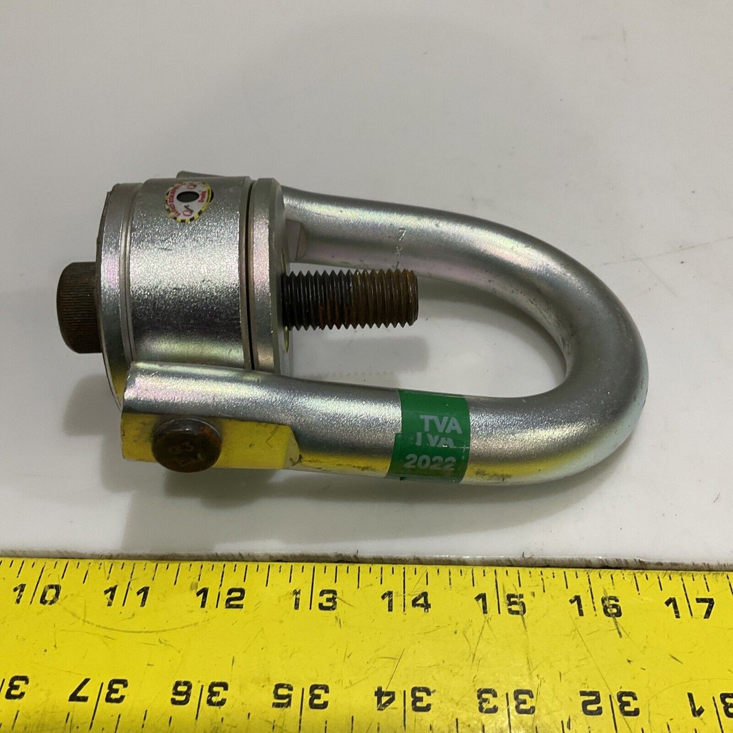 CROSBY CG F-3 7XK CE SWIVEL HOIST RING TORQUE 100 FT-LBS WLL 7000 LBS 107