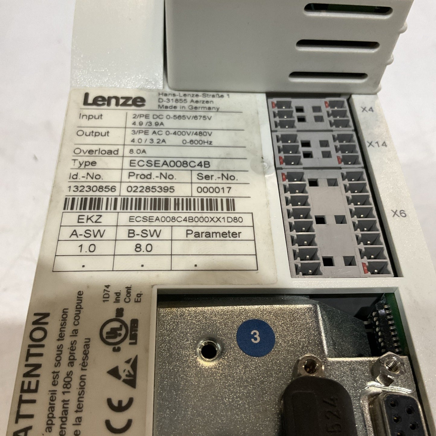 LENZE ECSEA008C4B SERVO DRIVE VARIABLE FREQUENCY CONTROLLER INVERTER XE25